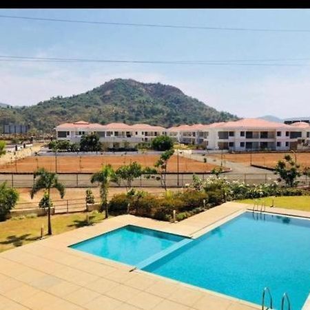 Mizzle Apartment Lonavala Exterior foto