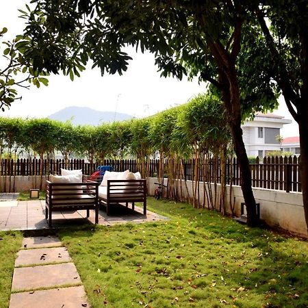 Mizzle Apartment Lonavala Exterior foto