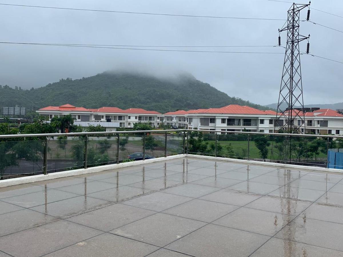 Mizzle Apartment Lonavala Exterior foto